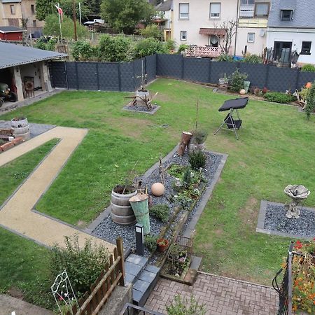 Вилла Winzerhaus Wehlener Sonnenuhr Бернкастель-Кюс Экстерьер фото